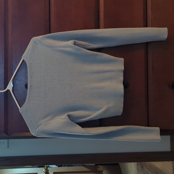 Light Gray Ribbed Cardigan - Picture 3 of 4